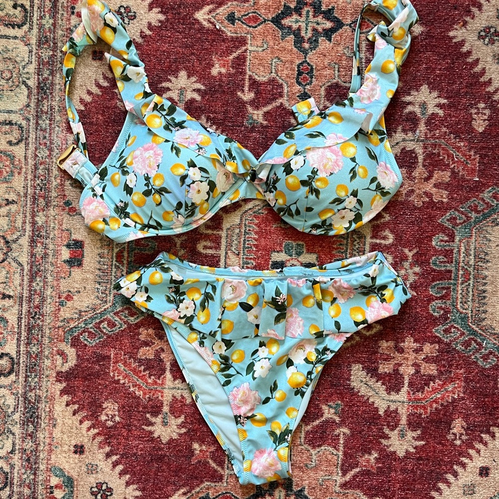 Victoria's Secret Floral Bikini